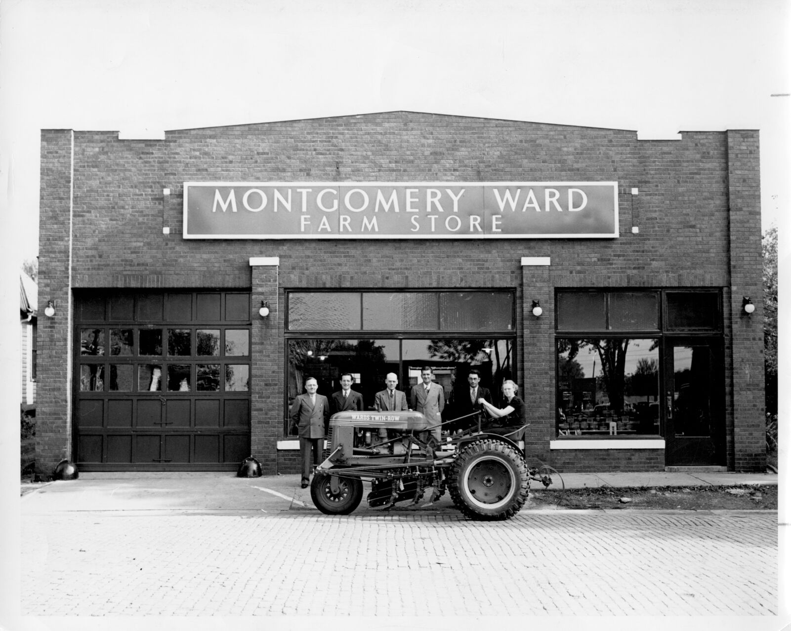 Montgomery ward store hi-res stock photography and images - Alamy
